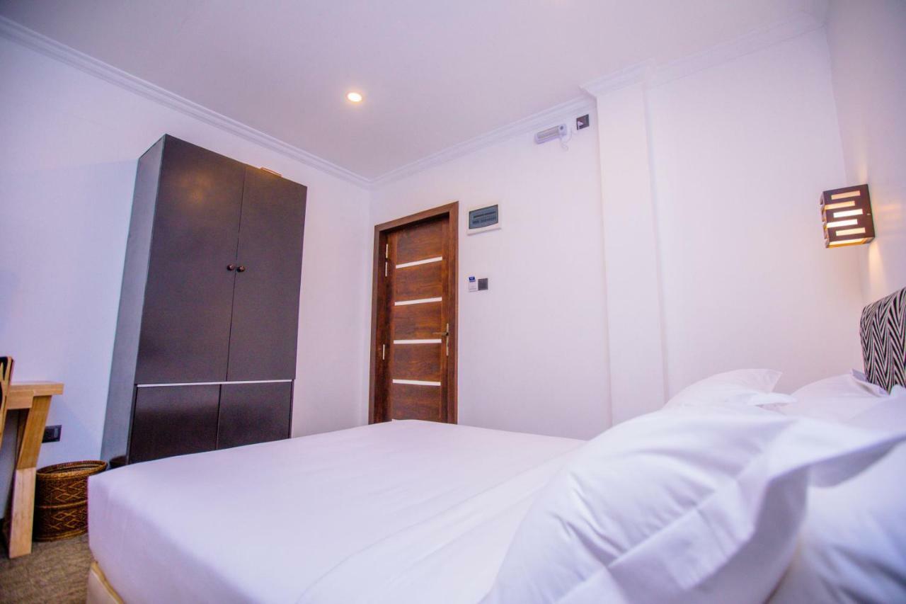 Huddle Hotel Nuwara Eliya Ngoại thất bức ảnh